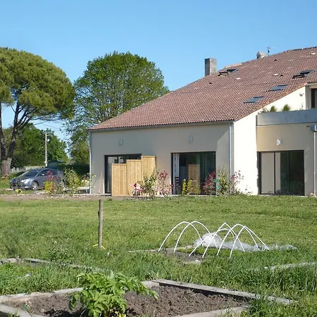Gayet - 2 Maisons De Jumelles Patiras Et Mascaret Vakantiehuis *